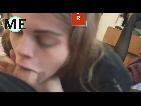 ❤️ Bo'g'iz bo'shlig'i, yirtilgan külotlu çoraplar va yirtilgan poshnalar bilan tanishish yoqimli ❤  seks  bizda uz.com-porn-mz.ru ❌❤