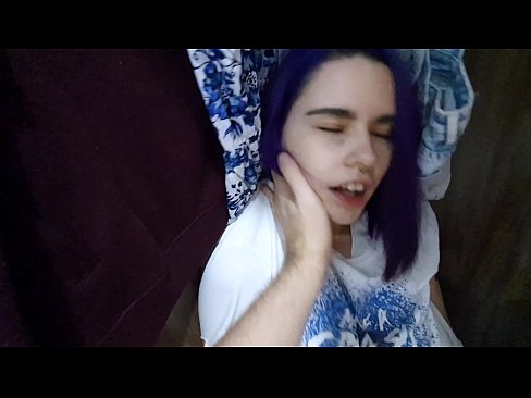 ❤️ Shkafda mening singlimni topib, unga yordam berdi ❤  seks  bizda uz.com-porn-mz.ru ❌❤