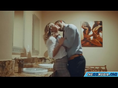 ❤️ Ko'krakli sarg'ish sizni jamoat hojatxonasida yo'ldan ozdirganda ❤  seks  bizda uz.com-porn-mz.ru ❌❤